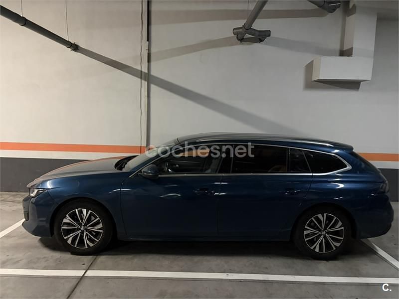 Usado Peugeot 508 SW Allure 130 CV (95 kW) 2020 Azul Familiar