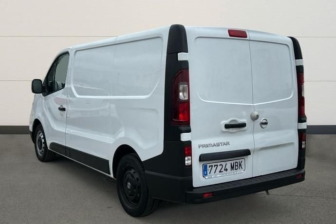 Usado Nissan Primastar 110 HP (80 kW) 2022 Monovolume
