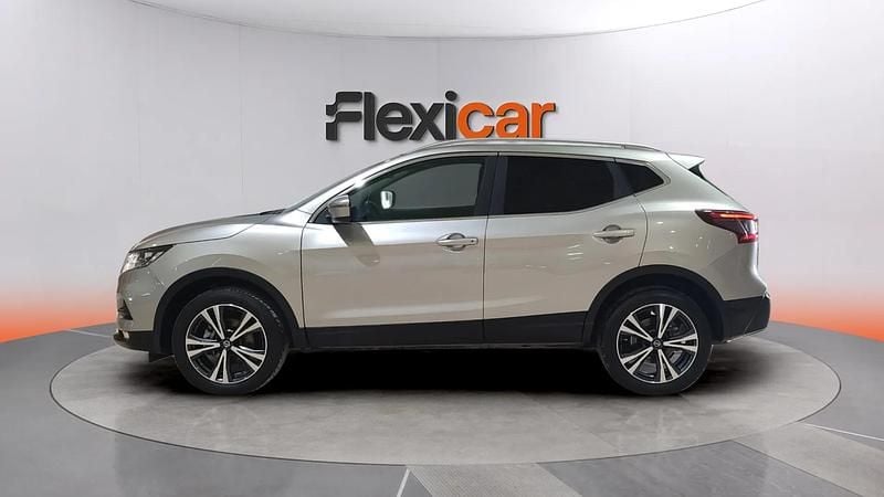 Usado Nissan Qashqai Acenta 140 CV (102 kW) 2019 Gris SUV