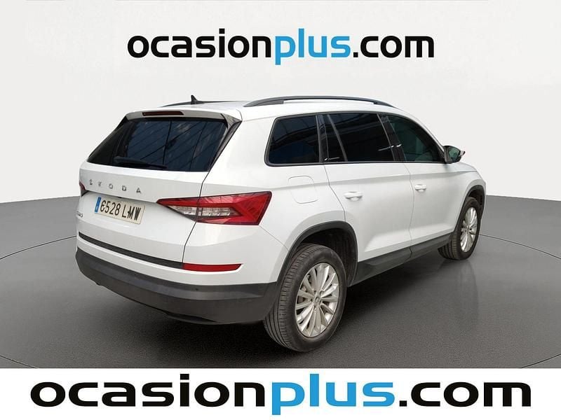 Usado Skoda Kodiaq Ambition 150 CV (110 kW) 2021 Blanco SUV