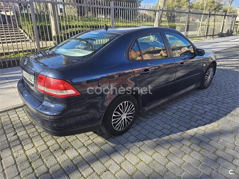 Usado Saab 9-3 Linear 120 CV (88 kW) 2004 Gris / plata Berlina