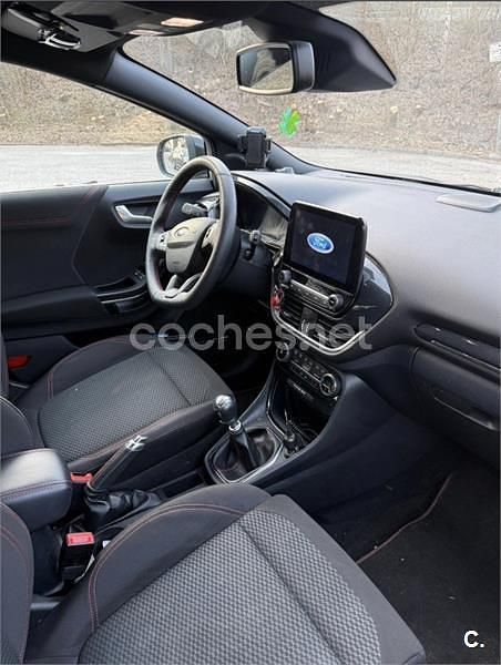 Usado Ford Puma ST-Line 125 CV (91 kW) 2020 Gris / plata SUV