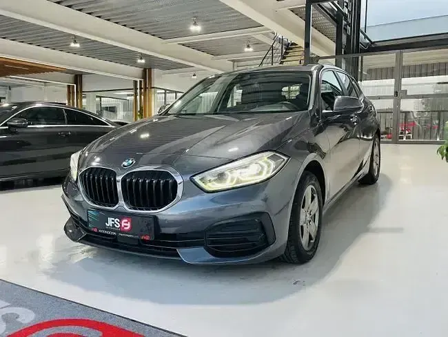 Occasion BMW 116 116 PK (85 kW) 2020 Grijs Hatchback