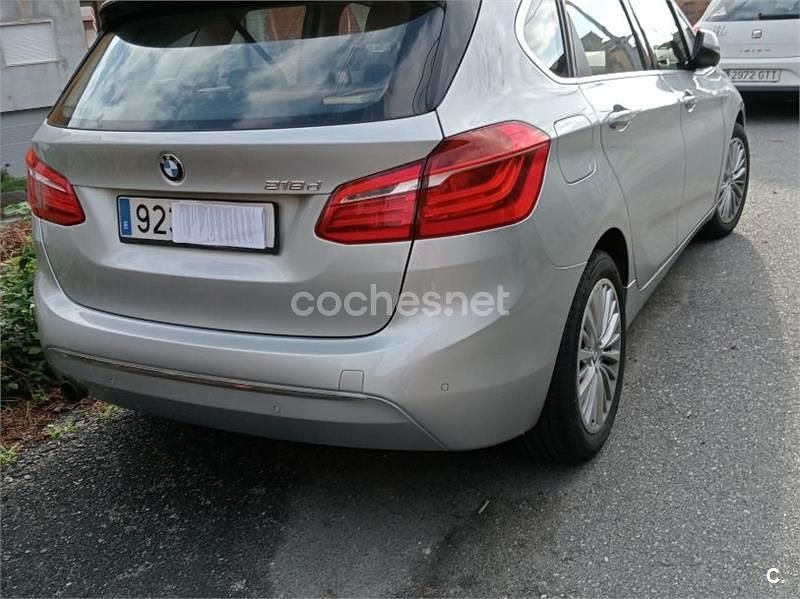 Gris / plata Usado 2015 BMW 218 Active Tourer Monovolumen | 13.999 € - Imagen 1/4