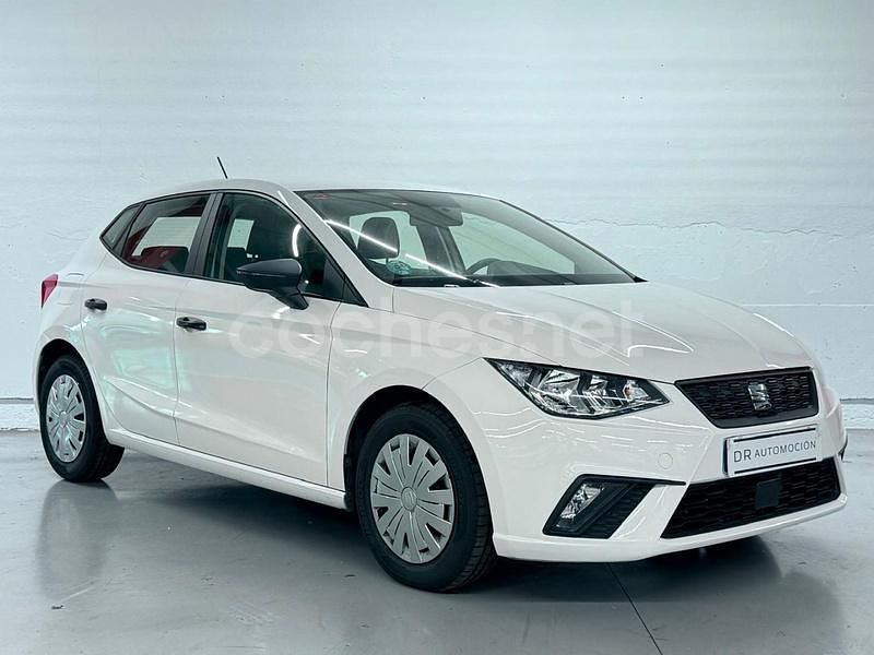 Blanco Usado 2018 Seat Ibiza Reference Berlina | 11.200 € (Precio justo) - Imagen 1/4