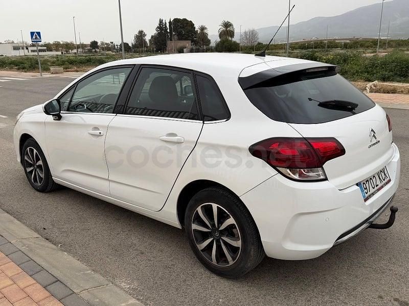 Usado Citroën C4 Feel 99 CV (72 kW) 2017 Blanco Berlina