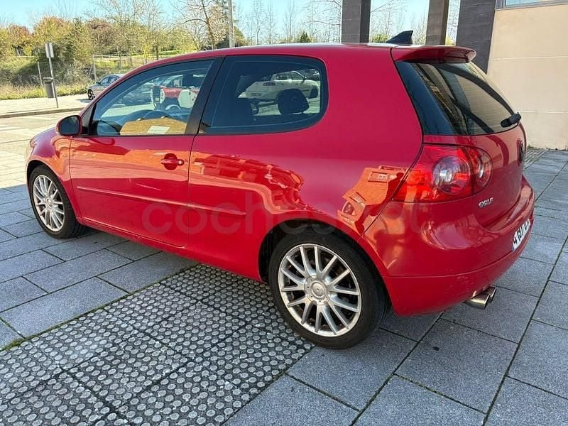 Usado VW Golf IV GT 170 CV (125 kW) 2006 Rojo Berlina
