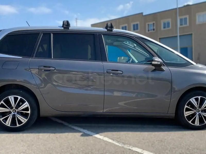 Usado Citroën C4 SpaceTourer Feel 130 CV (95 kW) 2018 Gris / plata Monovolumen