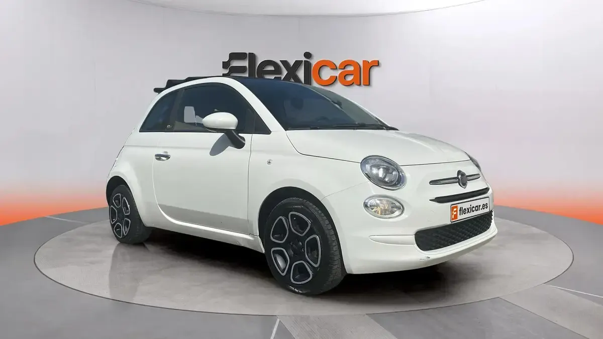 Usado Fiat 500 Club 71 CV (52 kW) 2023 Descapotable