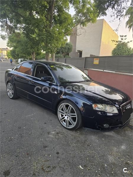 Azul Usado 2005 Audi A4 Berlina | 4300 € (Buen precio) - Imagen 1/4