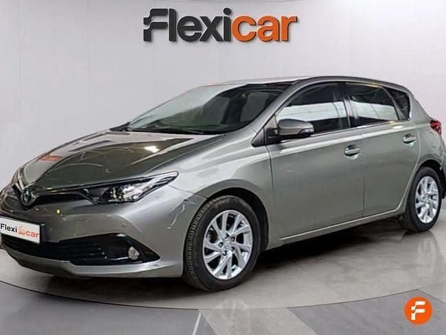 Usado Toyota Auris Active 116 CV (85 kW) 2016 Gris Berlina