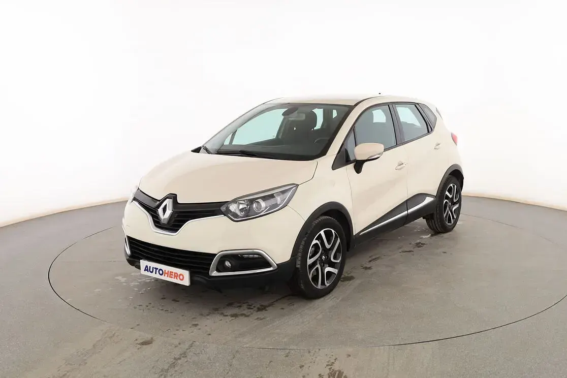 Usado Renault Captur Zen 120 CV (88 kW) 2014 SUV