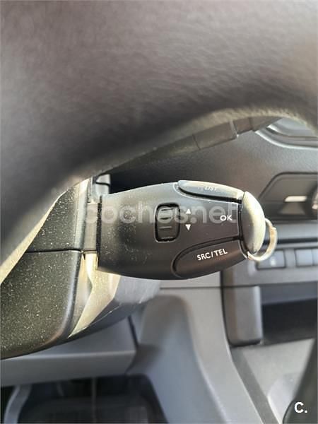 Usado Opel Vivaro 120 CV (88 kW) 2019 Blanco Monovolumen