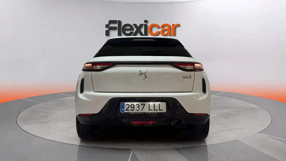 Usado DS Automobiles DS3 Crossback So Chic 101 CV (74 kW) 2020 Blanco SUV