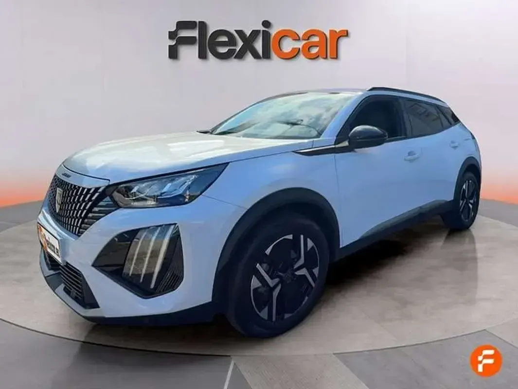Usado Peugeot 2008 Allure 131 CV (96 kW) 2024 Blanco SUV