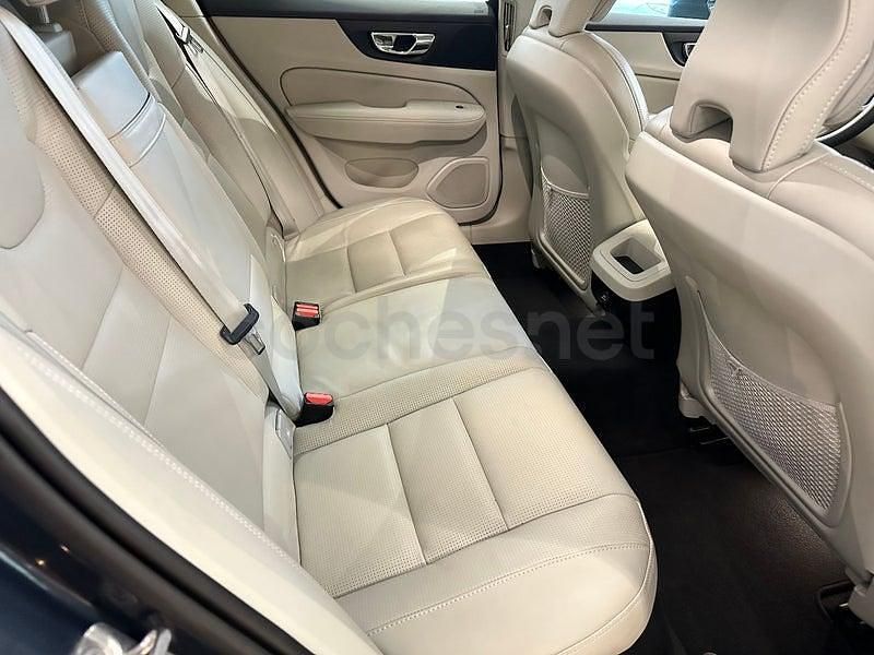Usado Volvo V60 Inscription 190 CV (139 kW) 2019 Azul Familiar