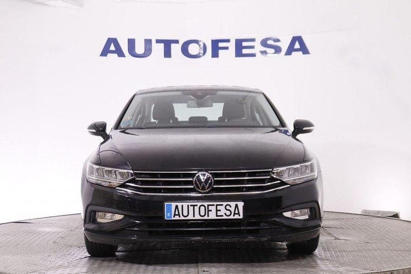 Usado VW Passat 150 CV (110 kW) 2020 Negro metalizado Berlina