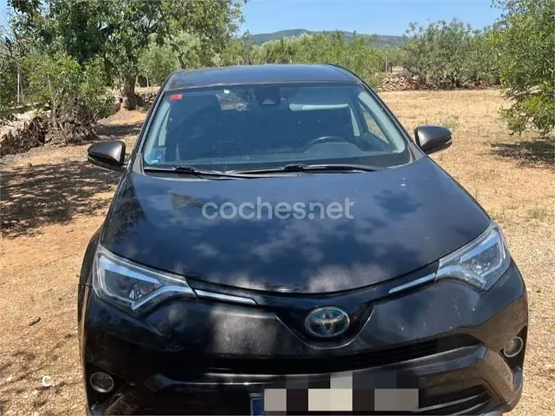 Usado Toyota RAV4 Hybrid 197 CV (144 kW) 2016 Negro SUV
