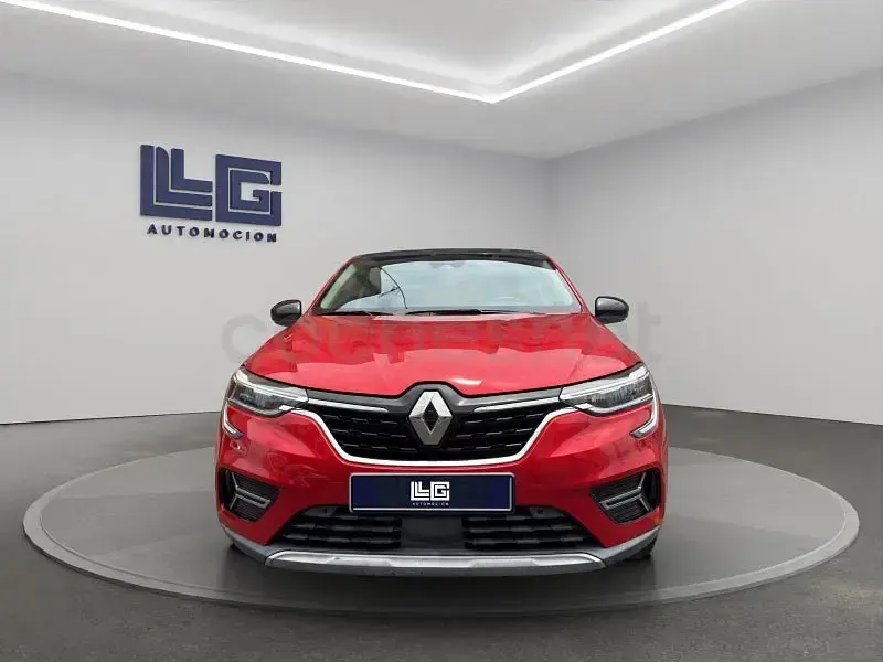 Usado Renault Arkana Techno 140 CV (102 kW) 2023 Granate SUV