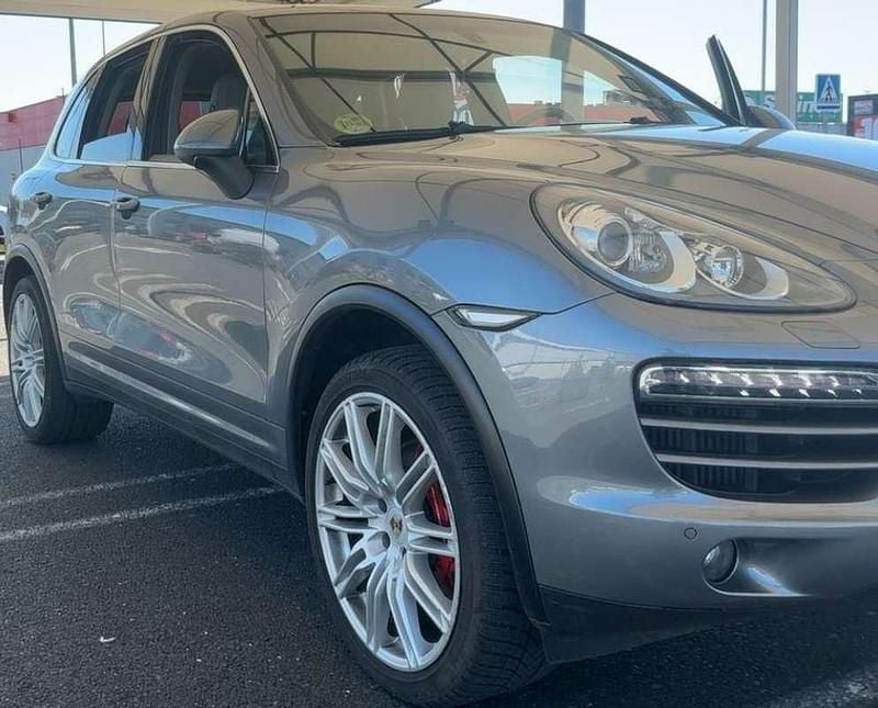 Usado Porsche Cayenne 245 CV (180 kW) 2012 Gris SUV