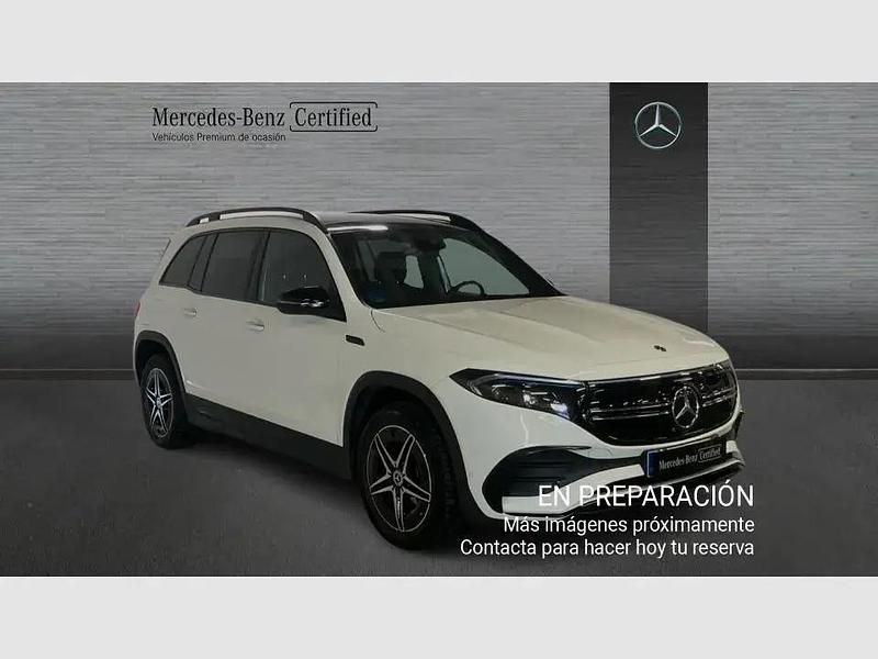 Używany Mercedes EQA300 167 kW (228 KM) 2022 Otro SUV
