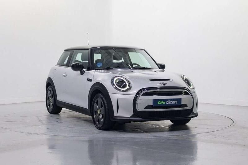 Usado Mini Cooper SE 135 kW (184 CV) 2021 Blanco Utilitario