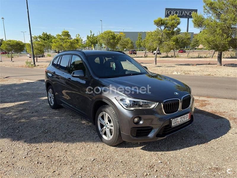 Gris / plata Usado 2018 BMW X1 SUV | 26.000 € (Caro) - Imagen 1/4