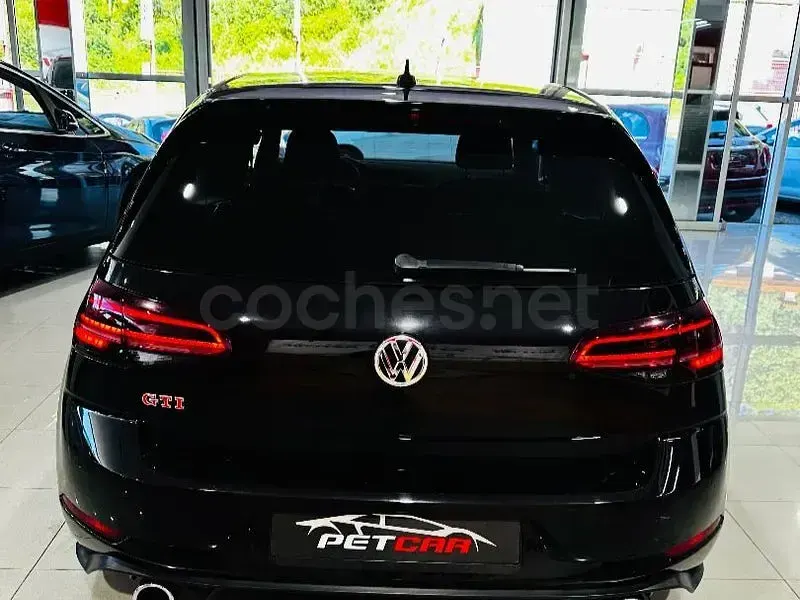 Usado VW Golf VII GTI 245 CV (180 kW) 2017 Negro Berlina