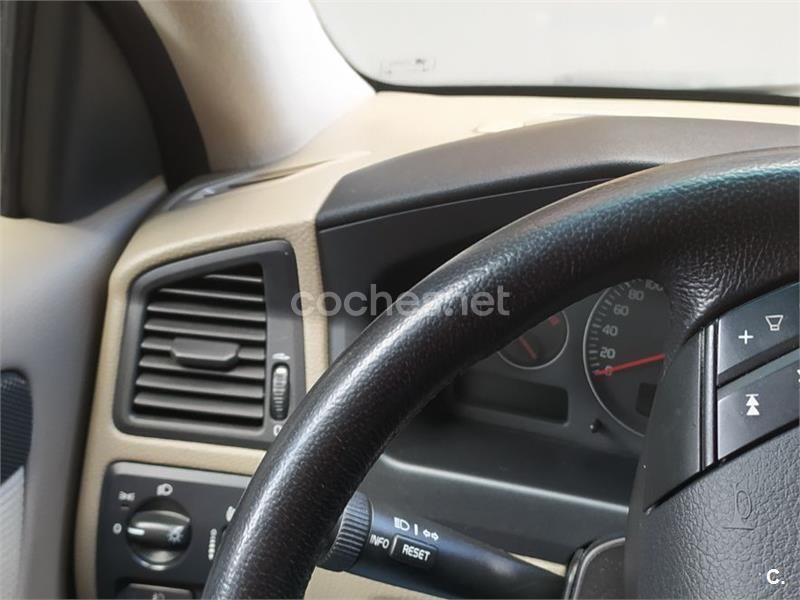 Occasion Volvo S60 Momentum 185 PK (136 kW) 2006 Geel Sedan