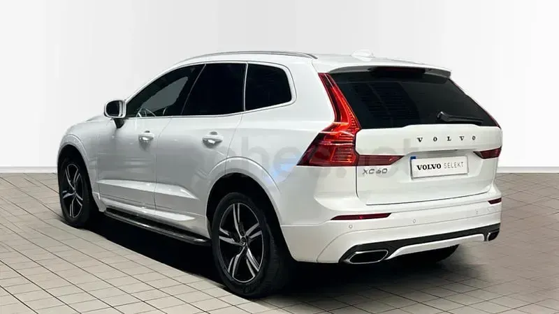 Usado Volvo XC60 R-Design 190 CV (139 kW) 2017 Blanco SUV