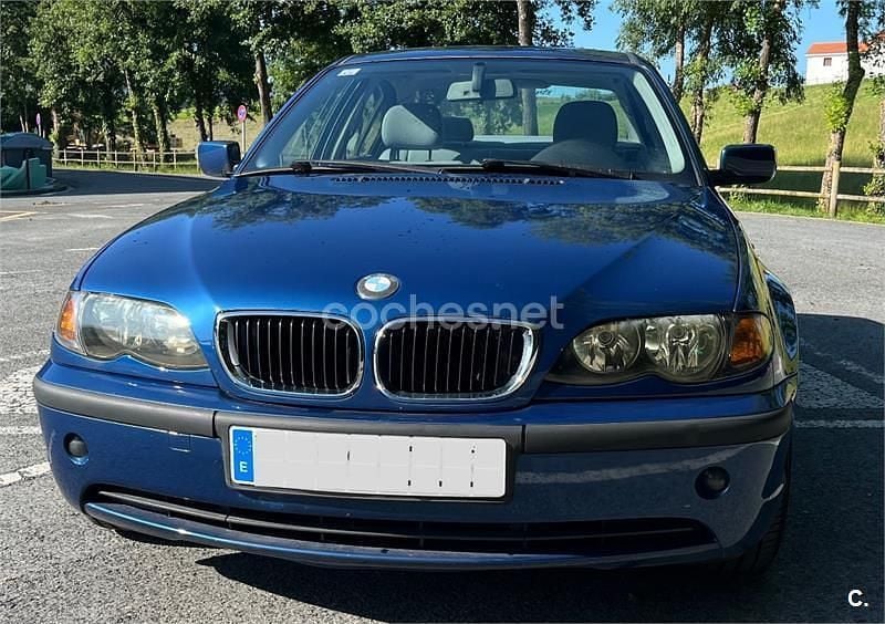 Azul Usado 2003 BMW 320 Berlina | 2950 € (Precio justo) - Imagen 1/4