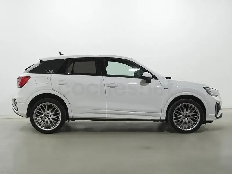 Usado Audi Q2 S-Line 116 CV (85 kW) 2022 Blanco SUV