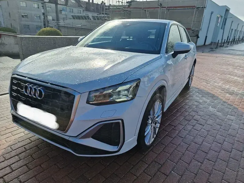 Usado Audi Q2 S-Line 150 CV (110 kW) 2023 Blanco SUV