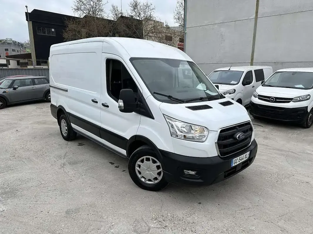 Usado Ford Transit Trend 131 CV (96 kW) 2021 Blanco Van