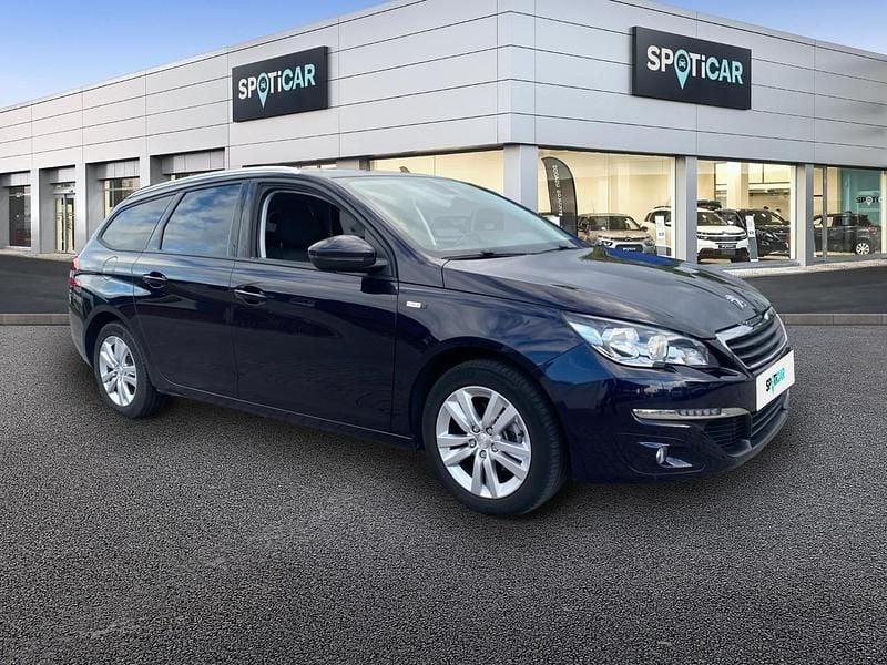 Usado Peugeot 308 SW Active 130 CV (95 kW) 2017 Azul Familiar