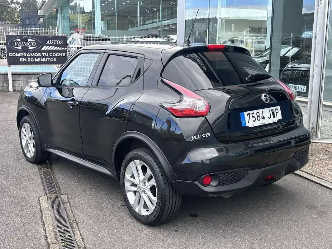 Usado Nissan Juke Acenta 110 CV (80 kW) 2017 Negro SUV