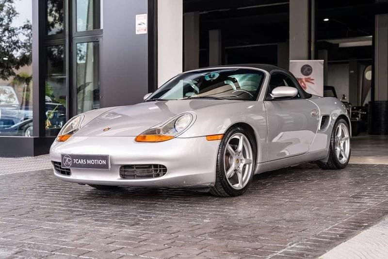 Usado Porsche Boxster 220 CV (161 kW) 2000 Gris Descapotable