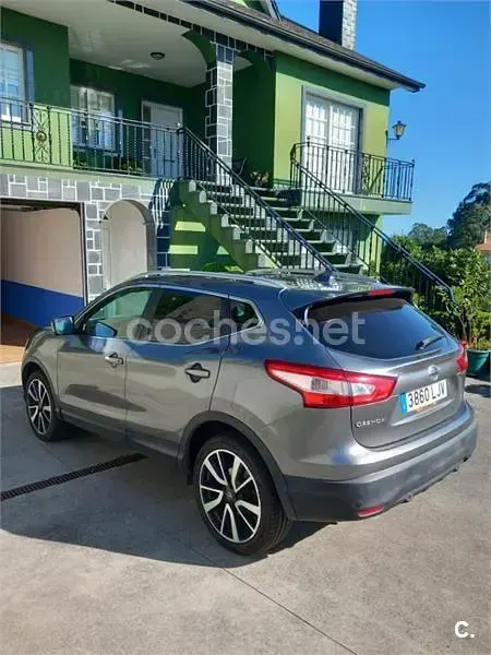 Usado Nissan Qashqai S 130 CV (95 kW) 2015 Gris / plata SUV