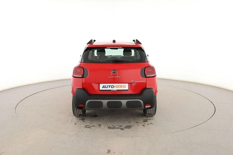 Usado Citroën C3 Aircross Feel 100 CV (73 kW) 2017 Rojo SUV
