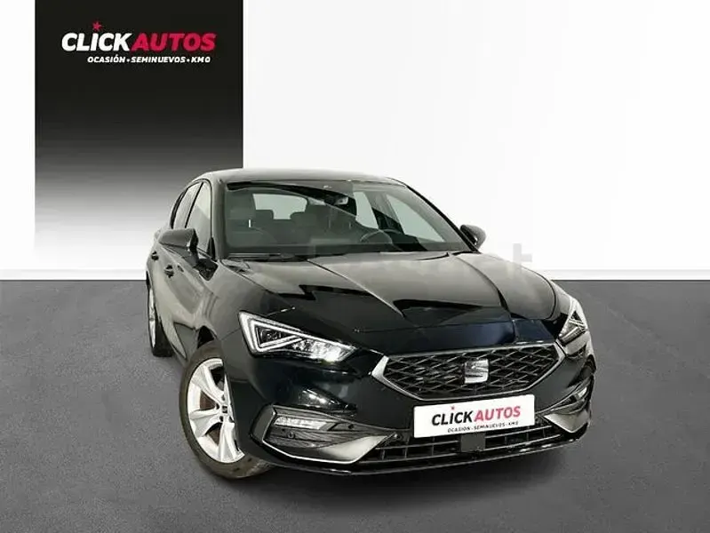 Usado Seat Leon FR 130 CV (95 kW) 2023 Negro Berlina