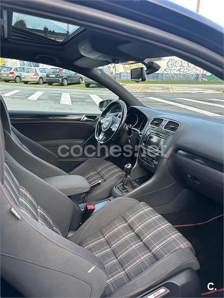 Usado VW Golf VI GTI 210 CV (154 kW) 2010 Negro Utilitario