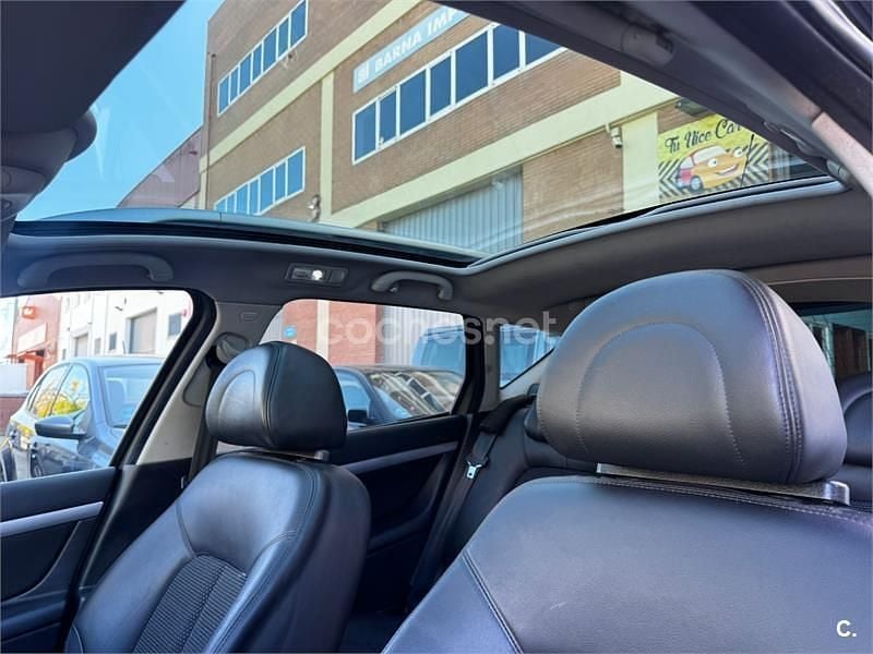 Usado Peugeot 407 Premium 136 CV (100 kW) 2009 Gris / plata Berlina