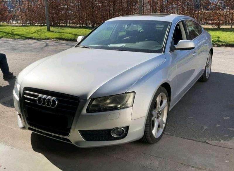 Usado Audi A5 Sportback Comfort 170 CV (125 kW) 2010 Plateado Utilitario