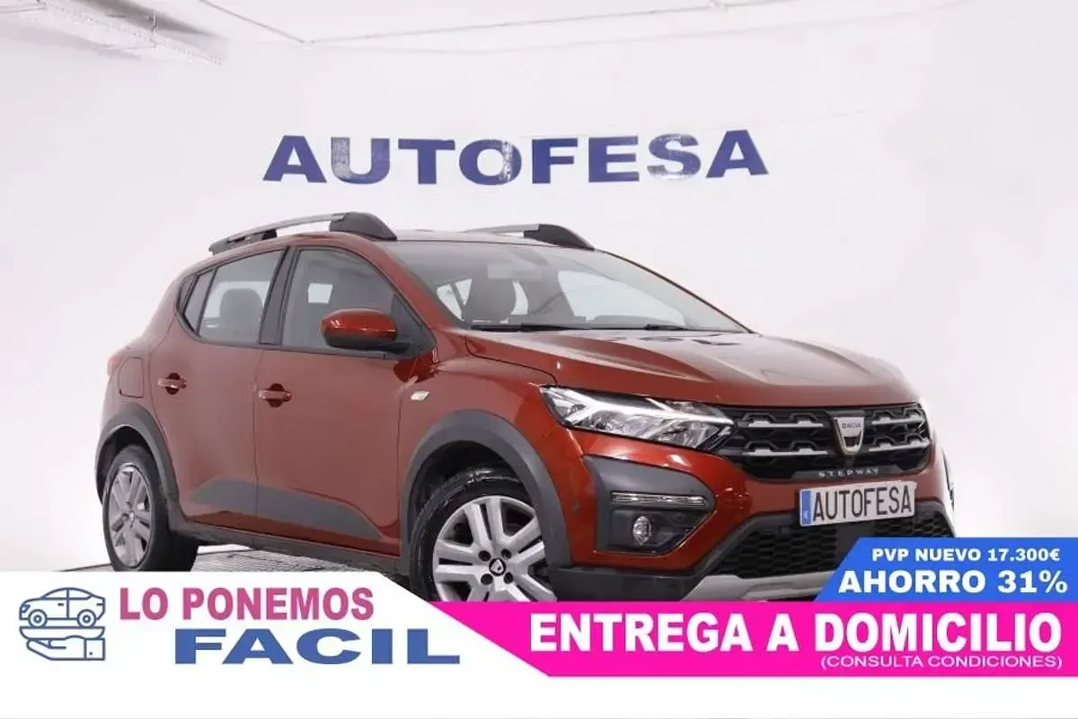 Occasion Dacia Sandero Comfort 101 PK (74 kW) 2021 Rood Sedan
