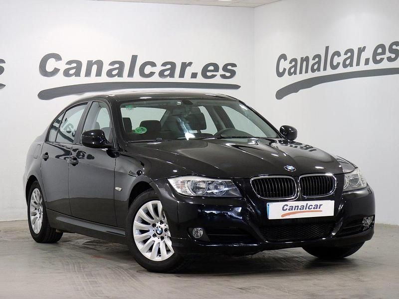 Usado BMW 318 143 CV (105 kW) 2009 Negro Berlina