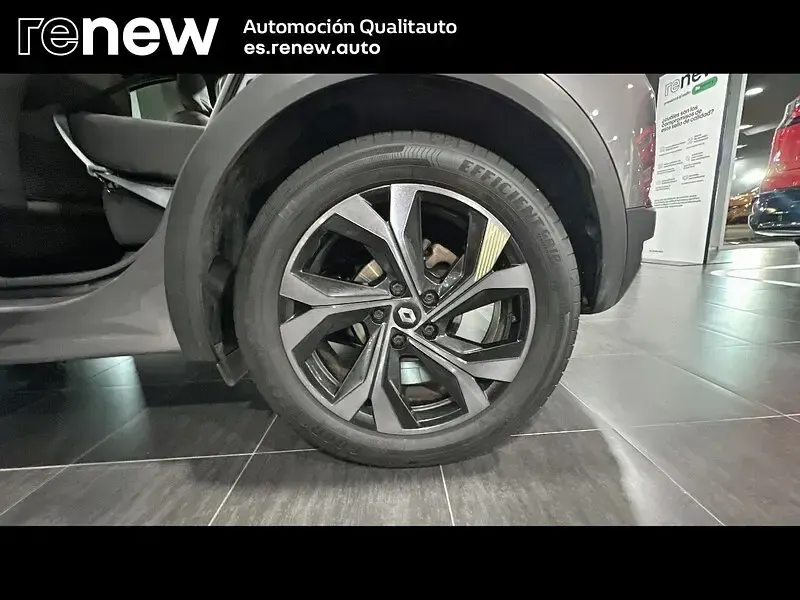 Usado Renault Captur Engineered 145 CV (106 kW) 2022 Gris SUV