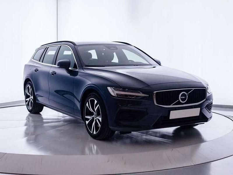 Azul Usado 2024 Volvo V60 Core Familiar | 41.900 € (Precio justo) - Imagen 1/4