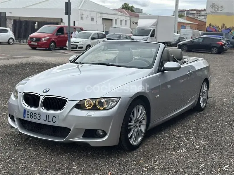 Usado BMW 320 Cabriolet 170 CV (125 kW) 2009 Gris / plata Descapotable