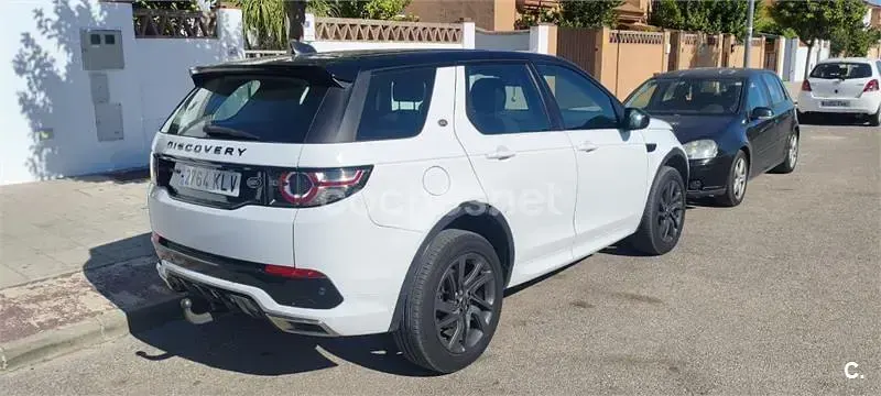 Usado Land Rover Discovery Sport HSE Luxury 150 CV (110 kW) 2018 Blanco SUV