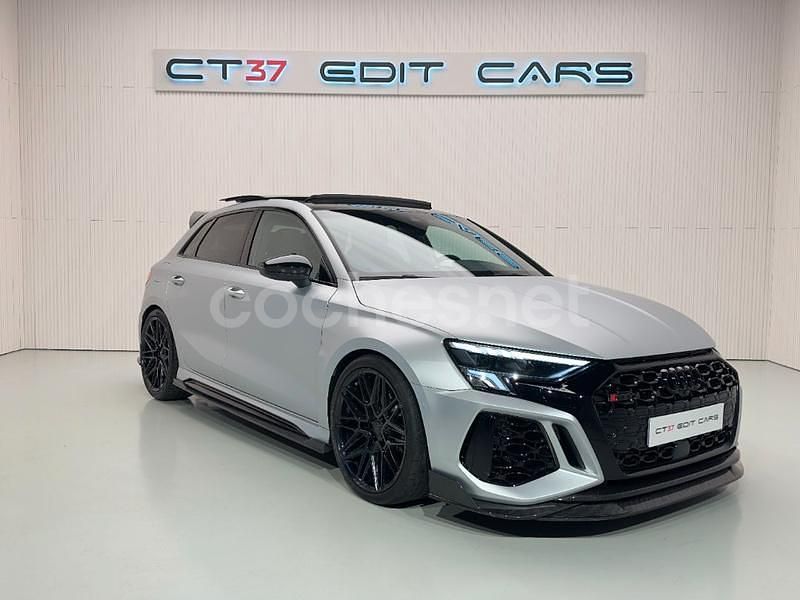 Usado Audi RS3 Sport 400 CV (294 kW) 2022 Gris / plata Berlina